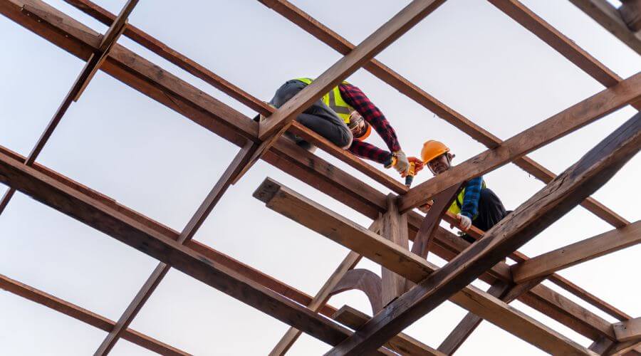 Professional gutter cleaning services in Belvidere, SD